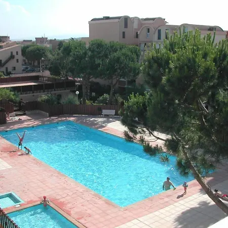 Apartment Renove 2 Avec Piscine Et Parking, A 6 Couchages Pres De La - Fr-1-229-103