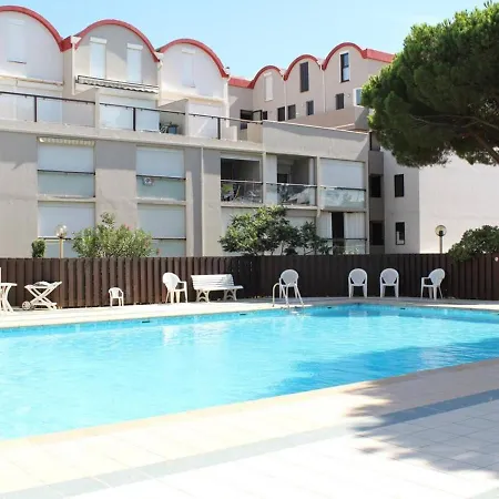 Apartment Renove 2 Avec Piscine Et Parking, A 6 Couchages Pres De La - Fr-1-229-103 *