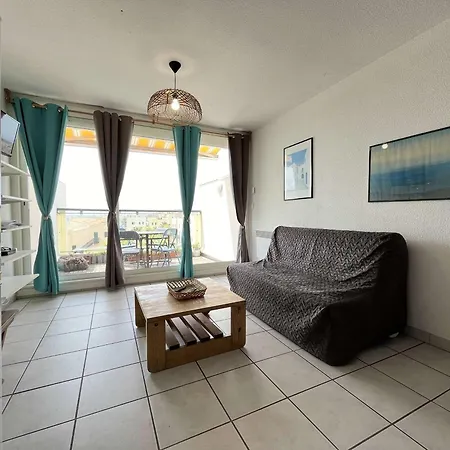 Renove 2 Avec Piscine Et Parking, A 6 Couchages Pres De La - Fr-1-229-103 Gruissan